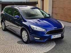 Niebieski ciemny (metalik) Używany 2015 Ford Focus Kombi | 28 900 zł (Dobra cena)