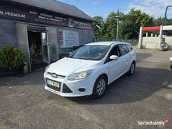 Biały Używany 2013 Ford Focus Kombi | 19 990 zł (Uczciwa cena)