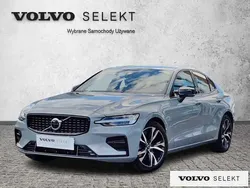 Szary Używany 2024 Volvo S60 Sedan/Limuzyna | 189 900 zł