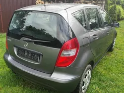 Szary Używany 2009 Mercedes A200 Sedan/Limuzyna | 13 600 zł (Dość drogi)
