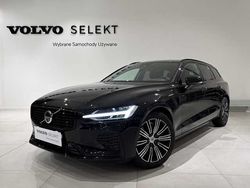 Czarny Używany 2025 Volvo V60 Kombi | 214 900 zł