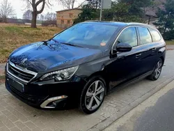 Czarny Używany 2016 Peugeot 308 Kombi | 17 999 zł