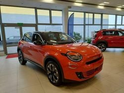 Inny kolor Nowe 2025 Fiat 600 La Prima SUV | 109 900 zł
