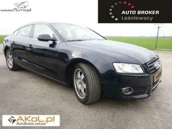 Niebieski ciemny Używany 2010 Audi A5 Coupe | 71 500 zł