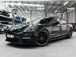 Czarny (metalik) Używany 2019 Porsche Panamera Sedan/Limuzyna | 321 750 zł