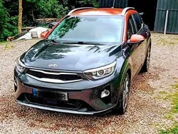 Szary Używany 2018 Kia Stonic SUV | 56 900 zł (Dość drogi)