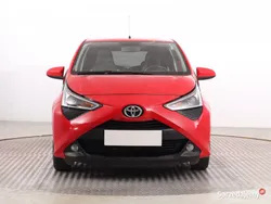 Czerwony Używany 2018 Toyota Aygo Hatchback | 46 999 zł (Uczciwa cena)