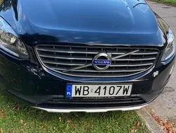Czarny Używany 2015 Volvo XC60 SUV | 65 000 zł (Uczciwa cena)