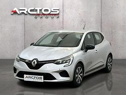 Srebrny Używany 2022 Renault Clio V Equilibre Hatchback | 41 900 zł (Dobra cena)