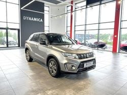 Szary (metalik) Używany 2024 Suzuki Vitara SUV | 99 900 zł (Dość drogi)