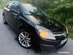 Czarny Używany 2006 Opel Astra Hatchback | 6400 zł (Dobra cena)