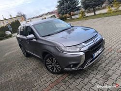 Używany 2018 Mitsubishi Outlander SUV | 61 900 zł (Dobra cena)