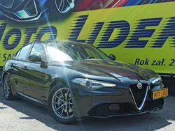 Czarny Używany 2016 Alfa Romeo Giulia Sedan/Limuzyna | 75 900 zł