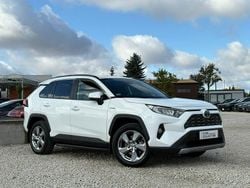 Biały Używany 2020 Toyota RAV4 Hybrid SUV | 119 900 zł (Uczciwa cena)