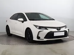 Biały Używany 2019 Toyota Corolla Sedan/Limuzyna | 47 999 zł (Uczciwa cena)