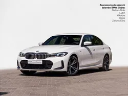 Biel alpejska Używany 2023 BMW 318 Shadowline Sedan/Limuzyna | 149 900 zł (Uczciwa cena)