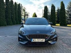 Szary Używany 2020 Ford Focus ST | 102 900 zł (Dobra cena)