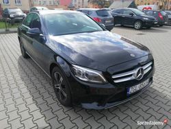 Czarny Używany 2020 Mercedes C200 Sedan/Limuzyna | 93 000 zł (Uczciwa cena)