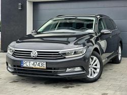 Szary Używany 2018 VW Passat Kombi | 62 990 zł (Uczciwa cena)