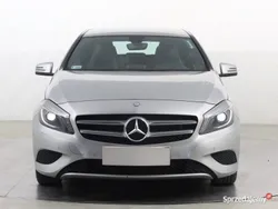 Srebrny Używany 2012 Mercedes A180 Hatchback | 44 999 zł (Dobra cena)