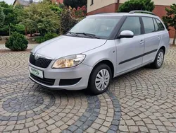 Srebrny Używany 2011 Skoda Fabia Kombi | 12 900 zł (Dość drogi)