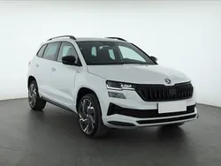 Biały Używany 2023 Skoda Karoq SUV | 141 999 zł (Drogi)
