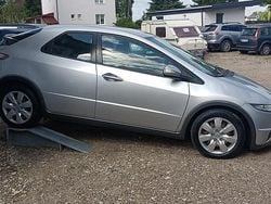 Srebrny Używany 2011 Honda Civic Hatchback | 20 900 zł (Dobra cena)