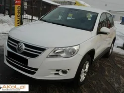 Biały Używany 2010 VW Tiguan SUV | 74 900 zł