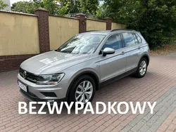 Srebrny Używany 2018 VW Tiguan SUV | 68 500 zł (Uczciwa cena)