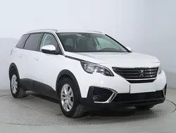 Biały Używany 2019 Peugeot 5008 Minivan | 67 999 zł (Uczciwa cena)