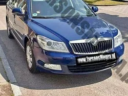 Niebieski Używany 2011 Skoda Octavia Kombi | 22 850 zł (Drogi)