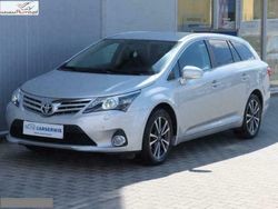 Srebrny (metalik) Używany 2013 Toyota Avensis Sedan/Limuzyna | 81 900 zł