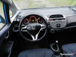 Niebieski Używany 2009 Honda Jazz Hatchback | 15 000 zł (Uczciwa cena)