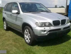 Srebrny (metalik) Używany 2002 BMW X5 SUV | 22 000 zł (Uczciwa cena)