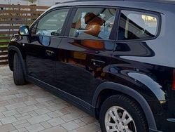 Czarny Używany 2011 Chevrolet Orlando Minivan | 16 900 zł