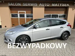 Srebrny Używany 2011 Ford Focus Hatchback | 17 900 zł (Uczciwa cena)