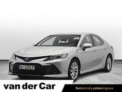 Srebrny Używany 2021 Toyota Camry Comfort Sedan/Limuzyna | 99 900 zł (Dobra cena)