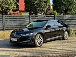 Czarny (metalik) Używany 2021 Skoda Superb Sedan/Limuzyna | 120 000 zł (Drogi)