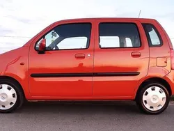 Pomarańczowy Używany 2006 Opel Agila Hatchback | 9900 zł
