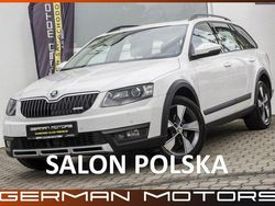 Biały (metalik) Używany 2016 Skoda Octavia Kombi | 54 900 zł (Uczciwa cena)
