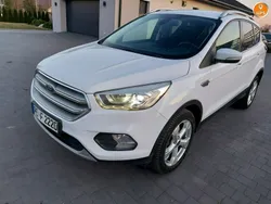 Biały Używany 2017 Ford Kuga SUV | 62 900 zł (Uczciwa cena)