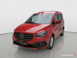Czarny Używany 2022 Mercedes 180 Sedan/Limuzyna | 84 993 zł