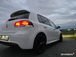 Biały Używany 2010 VW Golf VI R-line Hatchback | 29 800 zł (Drogi)
