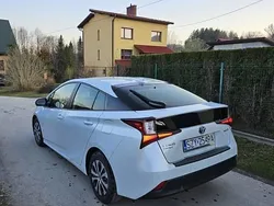 Biały Używany 2021 Toyota Prius Hatchback | 79 600 zł