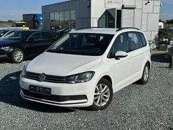 Biały (metalik) Używany 2016 VW Touran Minivan | 59 900 zł (Dość drogi)