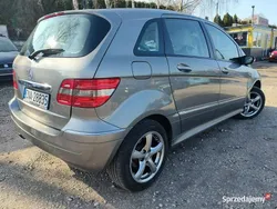Srebrny Używany 2006 Mercedes B200 Minivan | 15 300 zł