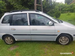 Szary Używany 2004 Hyundai Matrix Minivan | 3000 zł