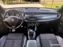 Używany 2011 Alfa Romeo Giulietta Hatchback | 27 400 zł (Uczciwa cena)