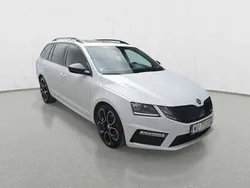 Biały Używany 2019 Skoda Octavia Kombi | 49 636 zł (Super Cena)