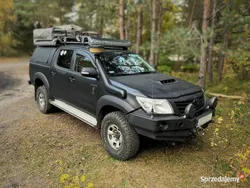Czarny Używany 2014 Toyota HiLux SR5 Pickup | 99 800 zł
